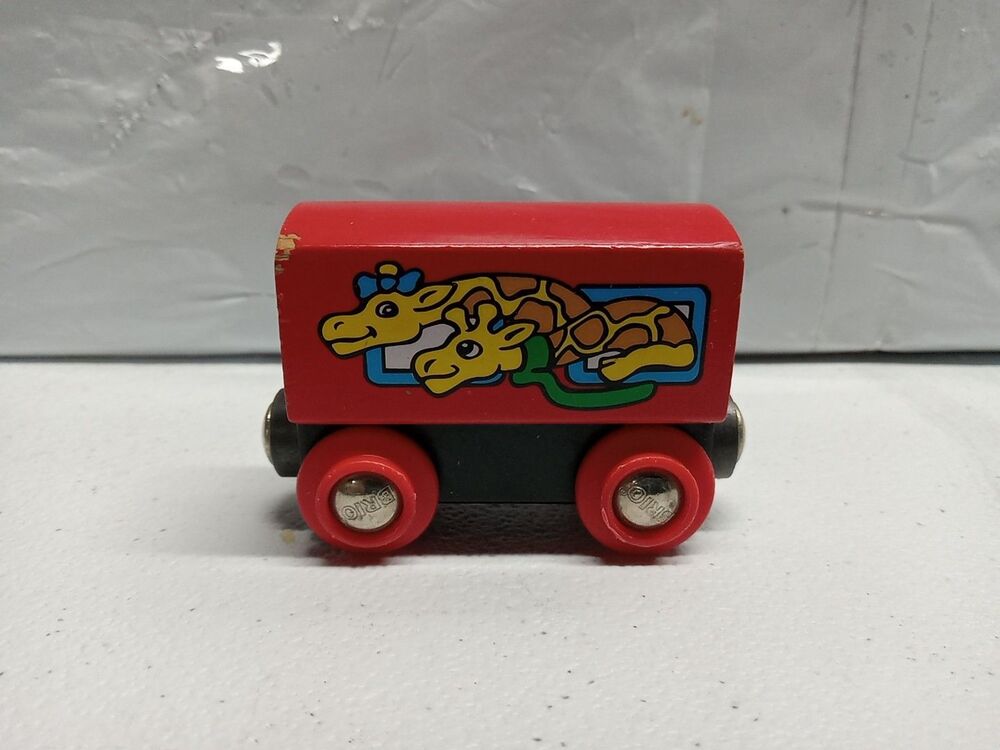 Wooden Railway Express Passenger Car Giraffe Red Car